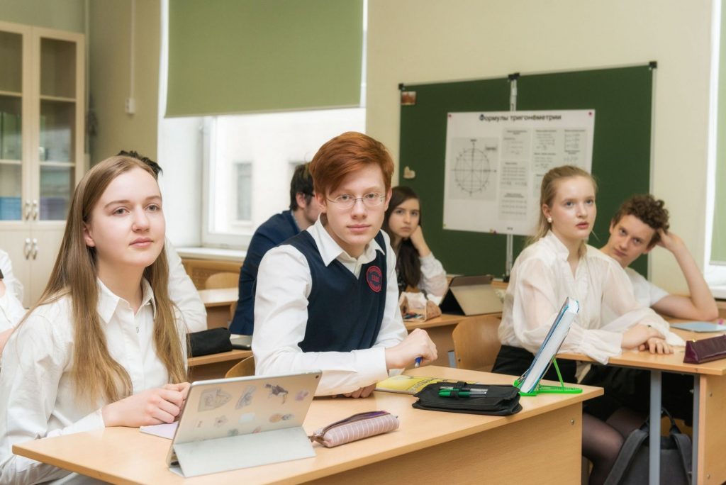 Приватні школи Києва та особливості навчання в них